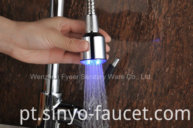 Pull-out Spray Self-Power 3 Color LED Kitchen Sink Faucet (QH0781-4F)
